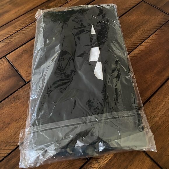 VANS Men’s Duffel Bag Medium Black AUTHENTIC VN0A4UFQNOA - Picture 9 of 10